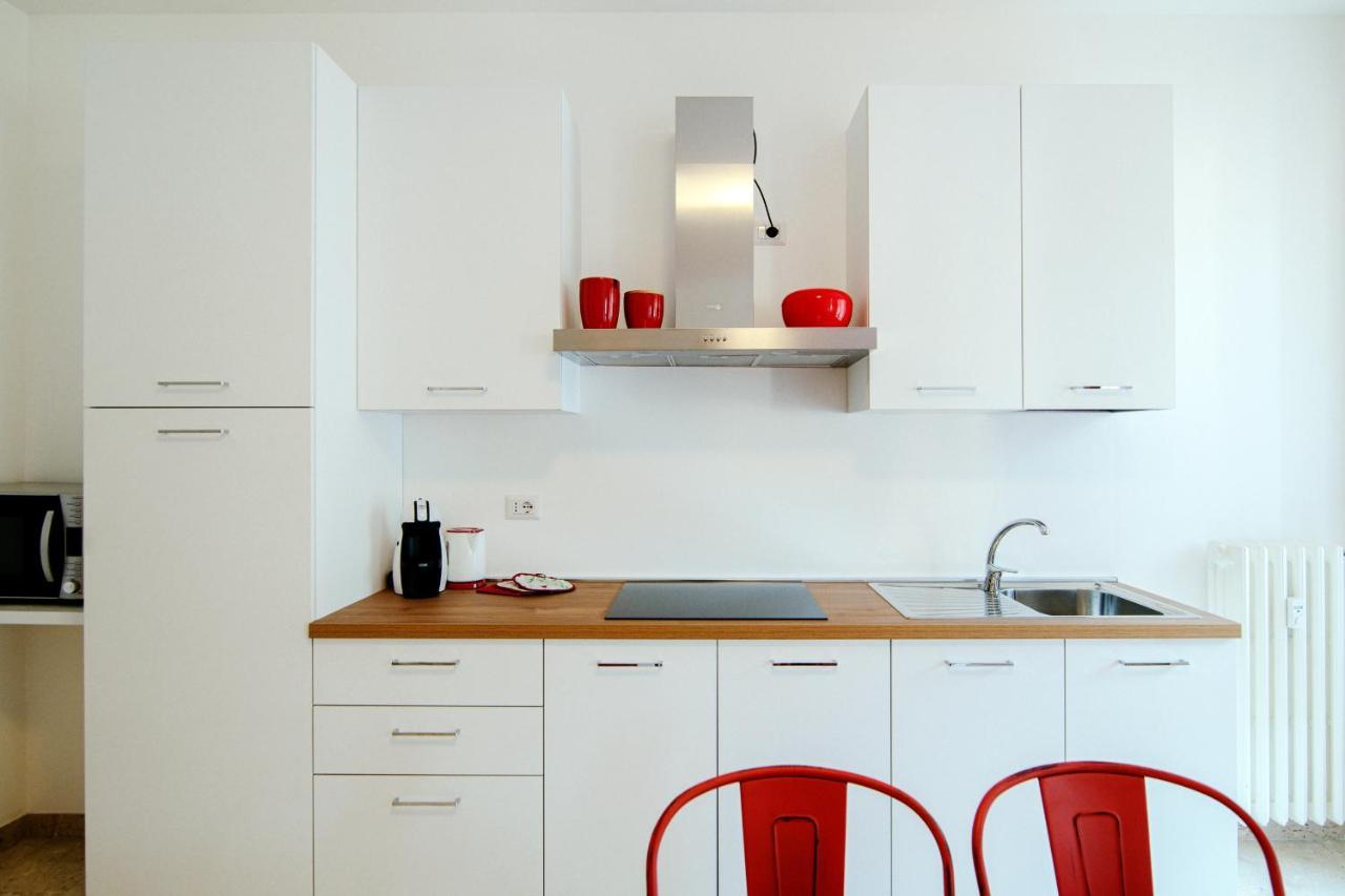 Apartamento Dodo Red -By House Of Travelers- Como Exterior foto
